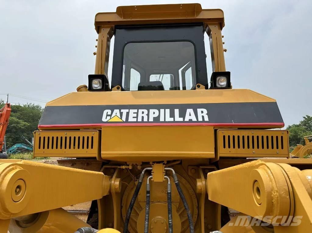 CAT D 8 R lánctalpas dózerek