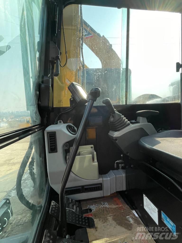 CAT 305.5E2 Mini kotrók < 7t