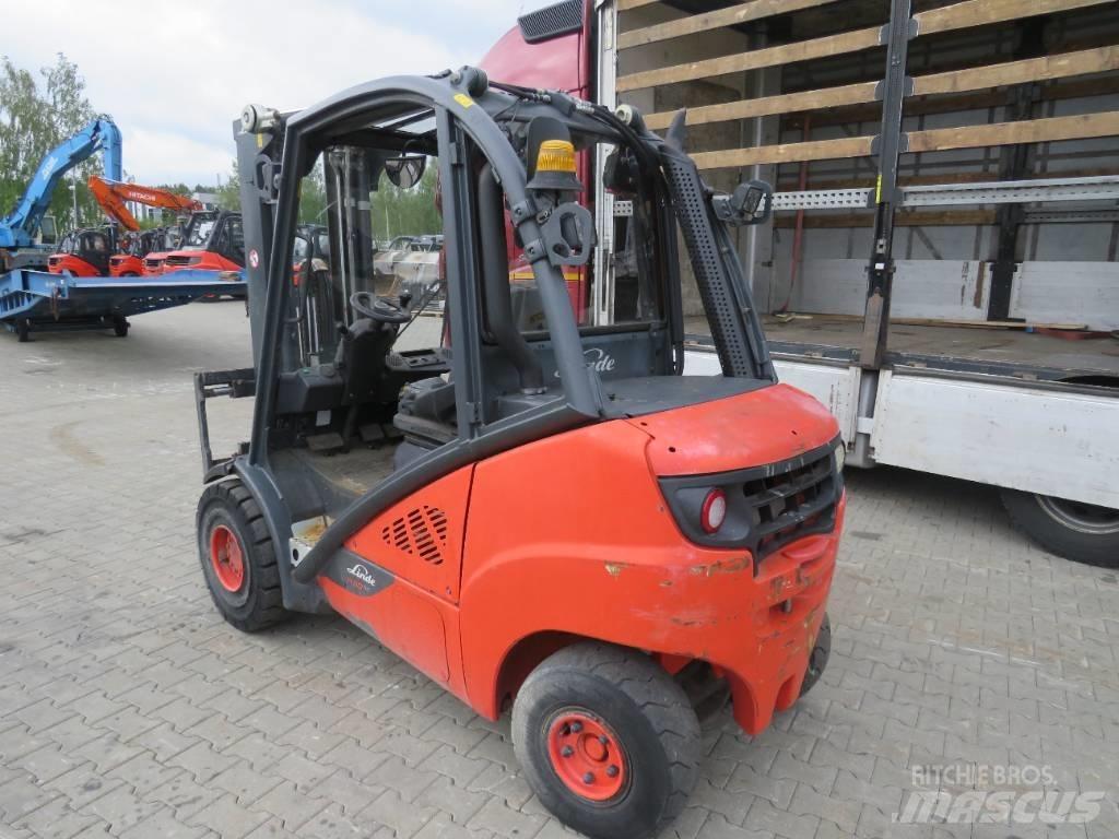 Linde H 30 D Dízel targoncák