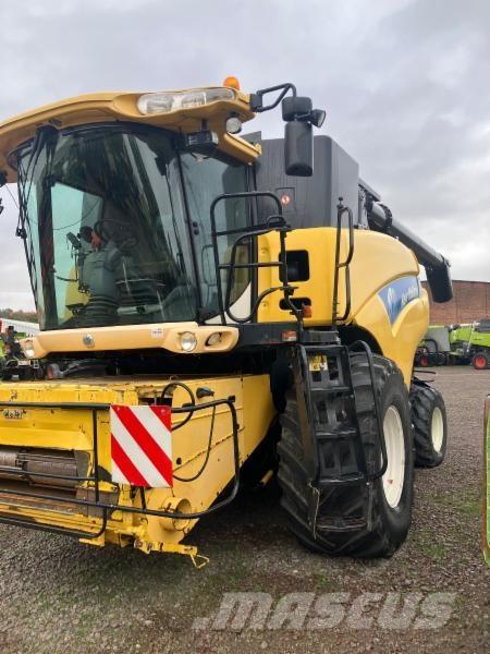 New Holland CR 980 Kombájnok