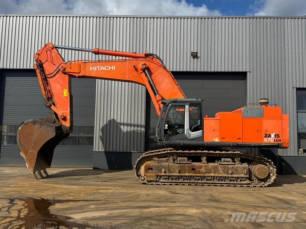 Hitachi ZX670LCH-3 Lánctalpas kotrók