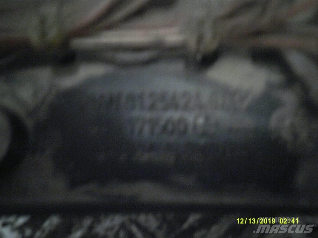 MAN TGA 81254240032 Motorok