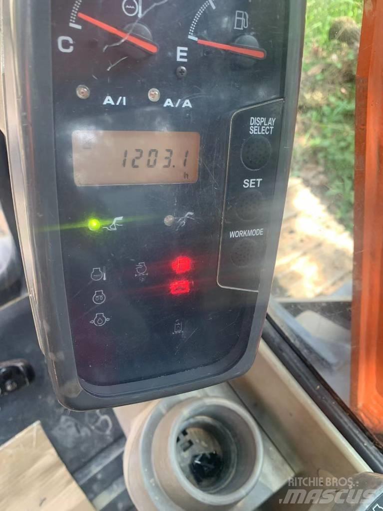 Hitachi ZX60 Lánctalpas kotrók
