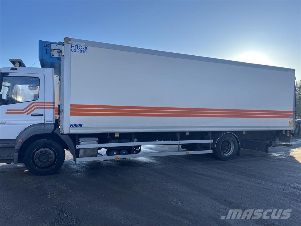 Mercedes-Benz Axor Hűtős