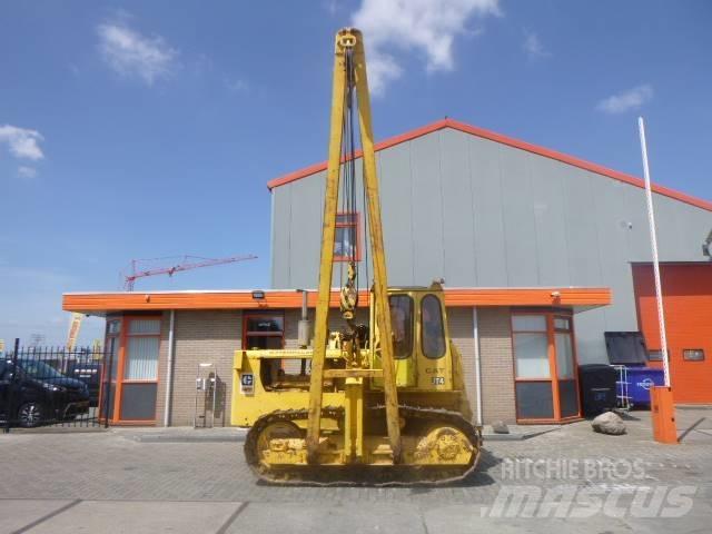 CAT 561 C Csőfektető dózerek