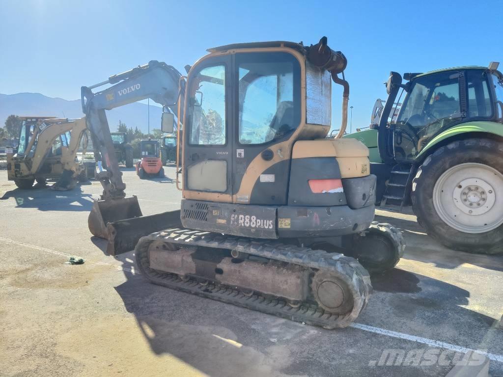 Volvo ECR 88 PLUS Közepes (midi) kotrók 7 t - 12 t