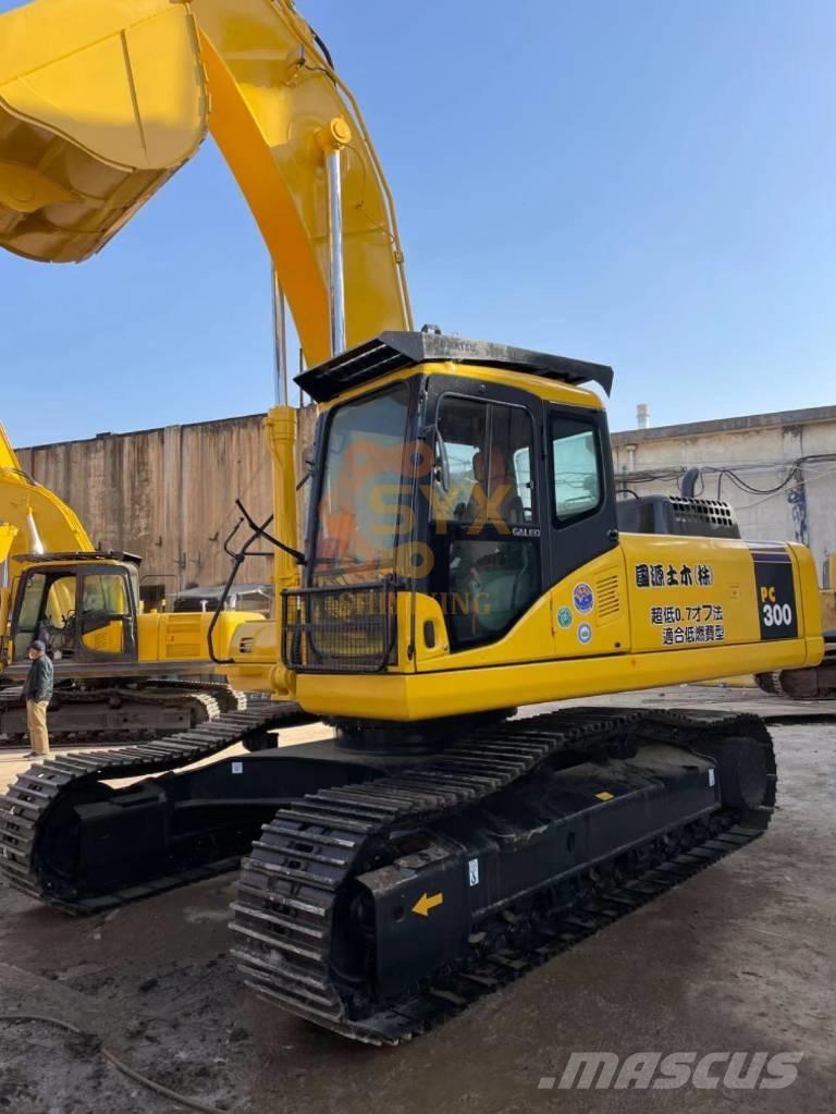 Komatsu PC 300-7 Lánctalpas kotrók