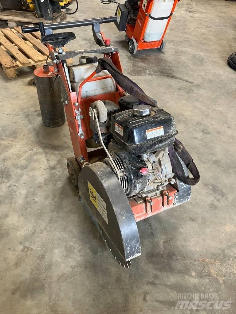 Husqvarna FS 400 Vágószerkezetek