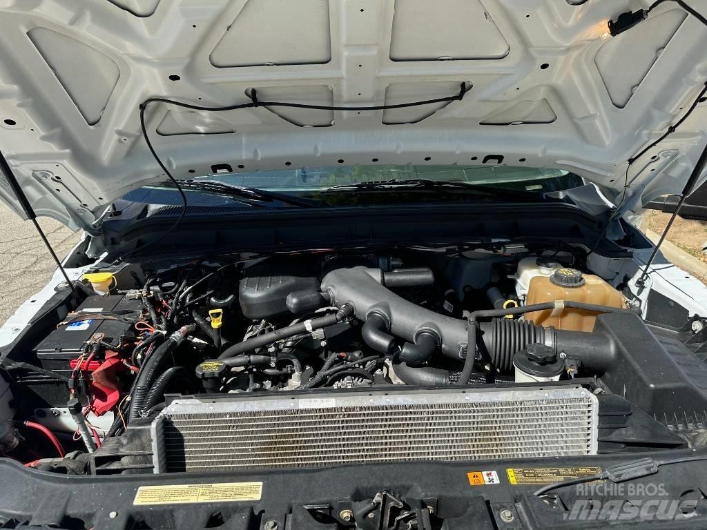 Ford F 550 SD Billenő teherautók