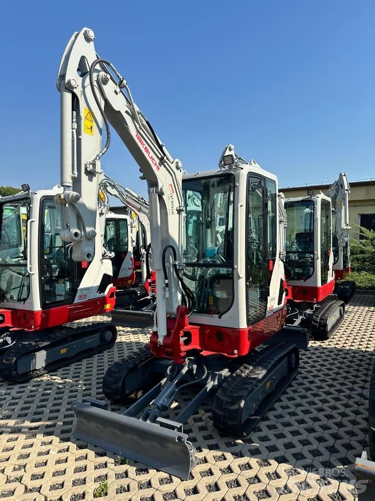 Takeuchi TB 225 V0 Mini kotrók < 7t