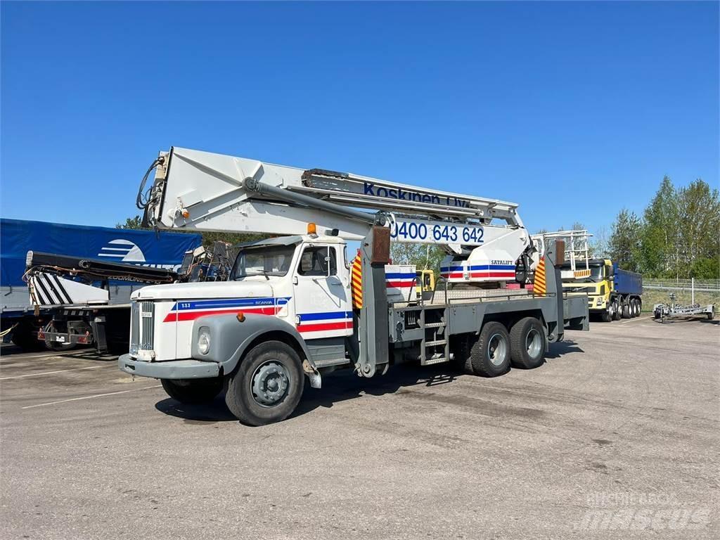 Scania 111 6X2 Darus teherautók
