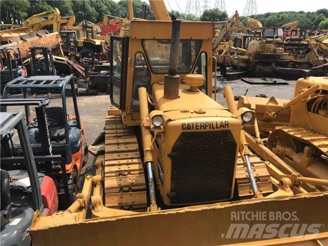 CAT D 6 D lánctalpas dózerek