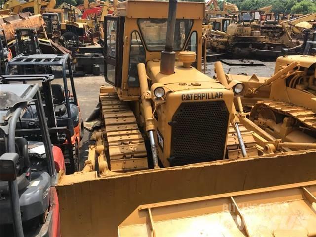 CAT D 6 D lánctalpas dózerek