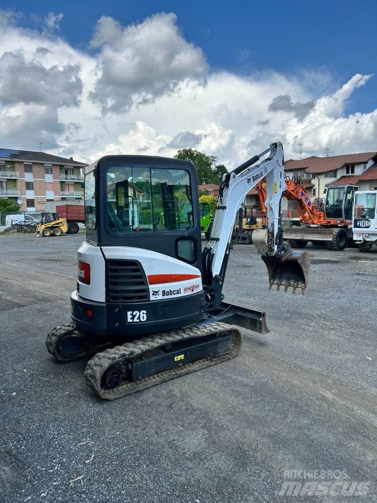 Bobcat E 26 Mini kotrók < 7t