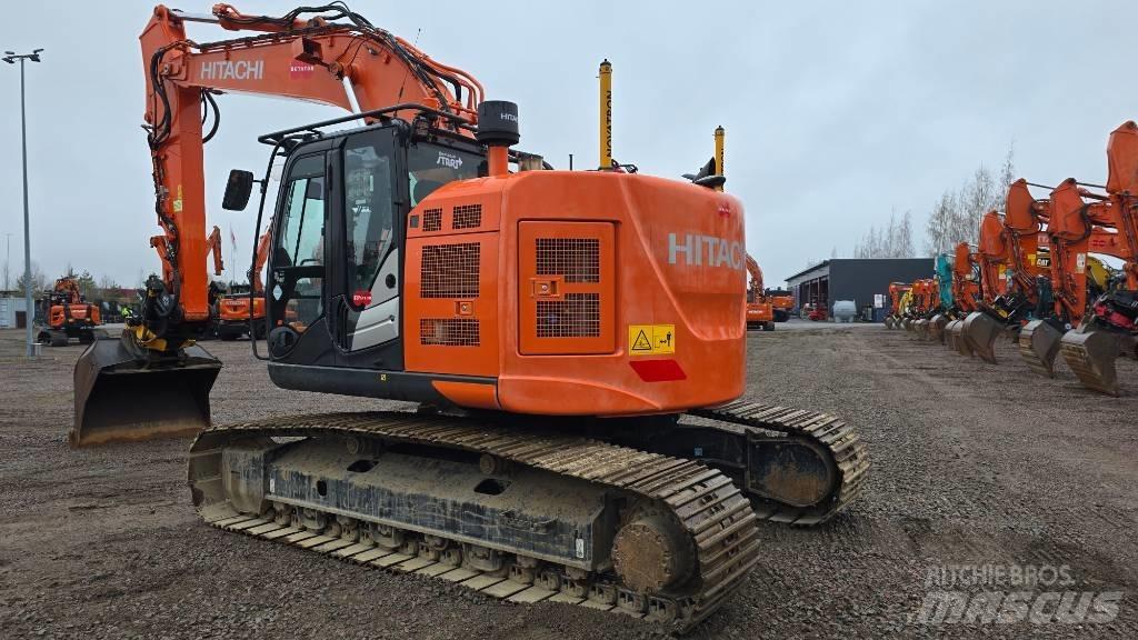 Hitachi ZX 225USLC-6 Lánctalpas kotrók