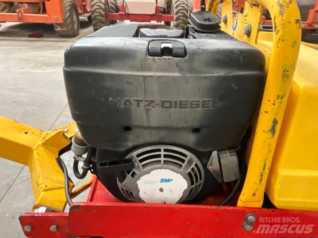 Ammann AR 65 Ikerdobos hengerek