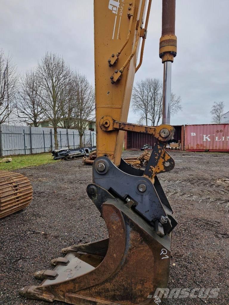 CASE CX 180 B Lánctalpas kotrók