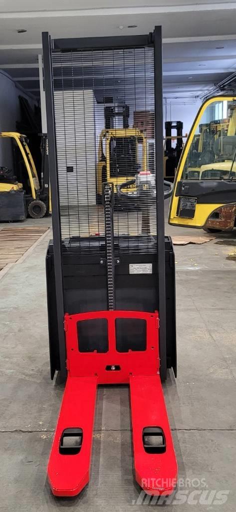 Hyster S 1.0 E Targoncák-Egyéb