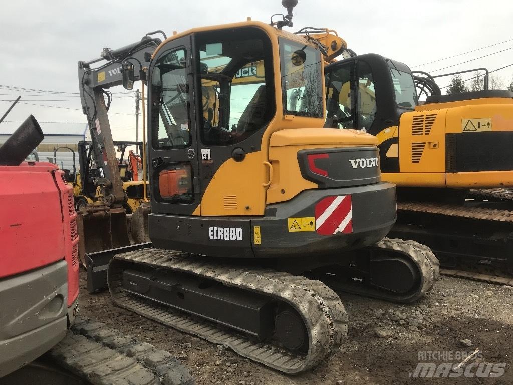 Volvo ECR 88 D Közepes (midi) kotrók 7 t - 12 t
