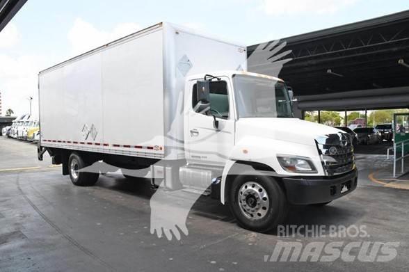 Hino 268 Dobozos teherautók