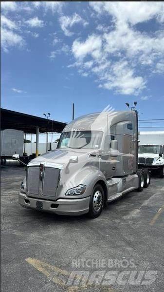 Kenworth T680 Nyergesvontatók