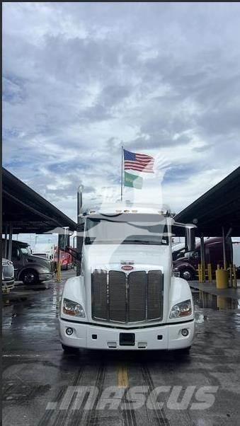 Peterbilt 579 Nyergesvontatók