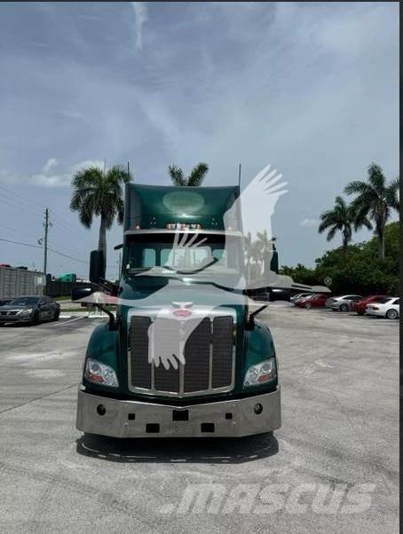 Peterbilt 579 Nyergesvontatók