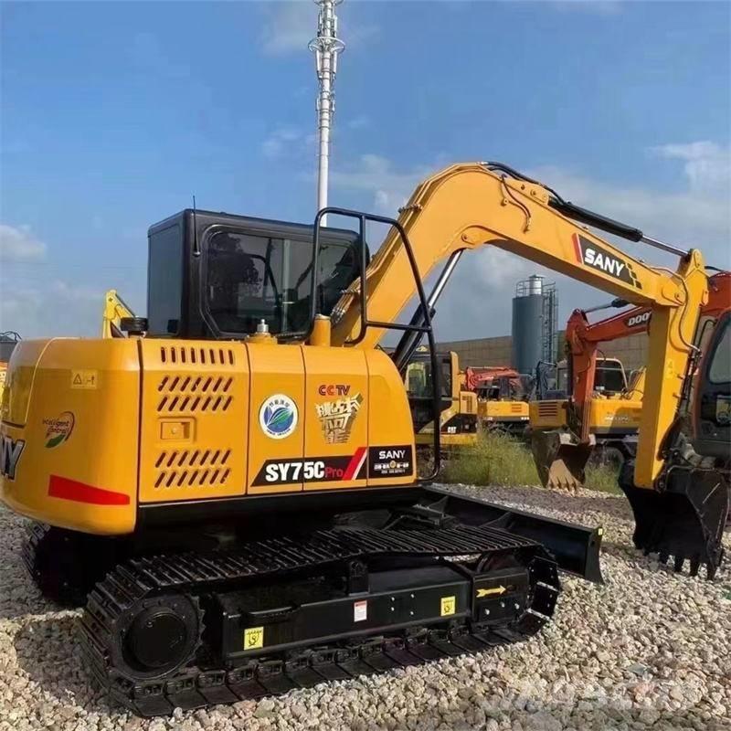 Sany 75C Közepes (midi) kotrók 7 t - 12 t