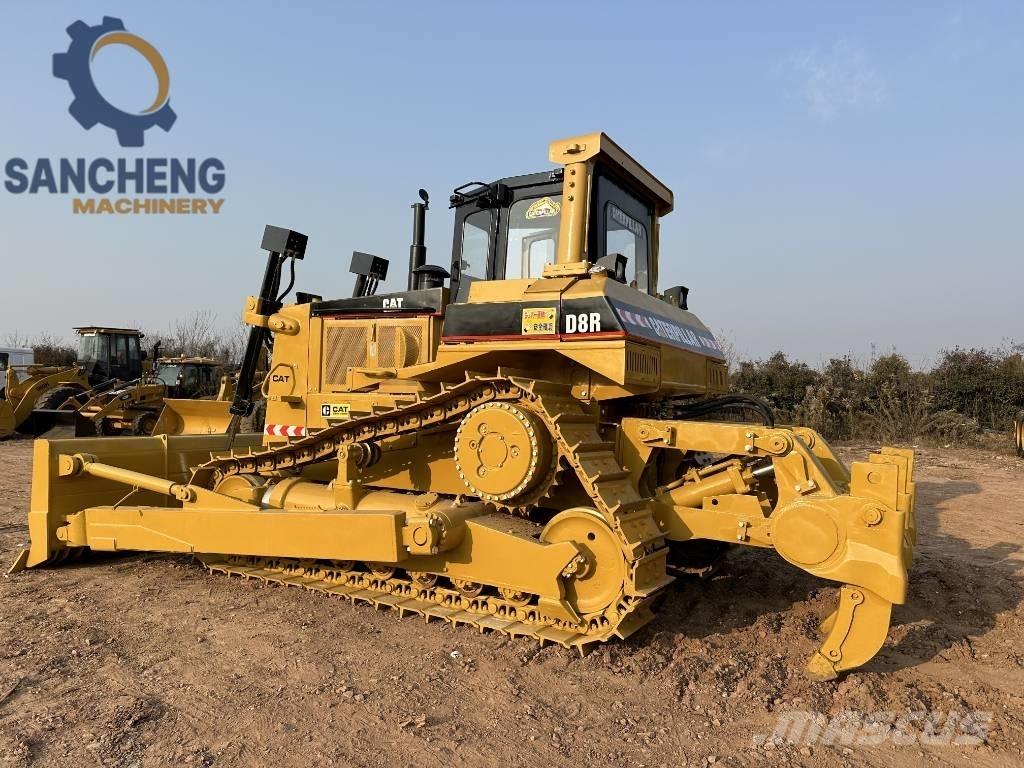 CAT D 8 R lánctalpas dózerek