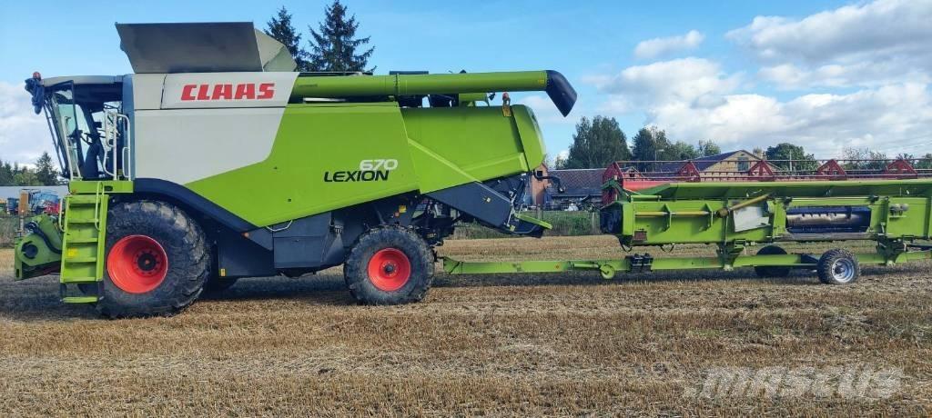 CLAAS Lexion 670 Kombájnok
