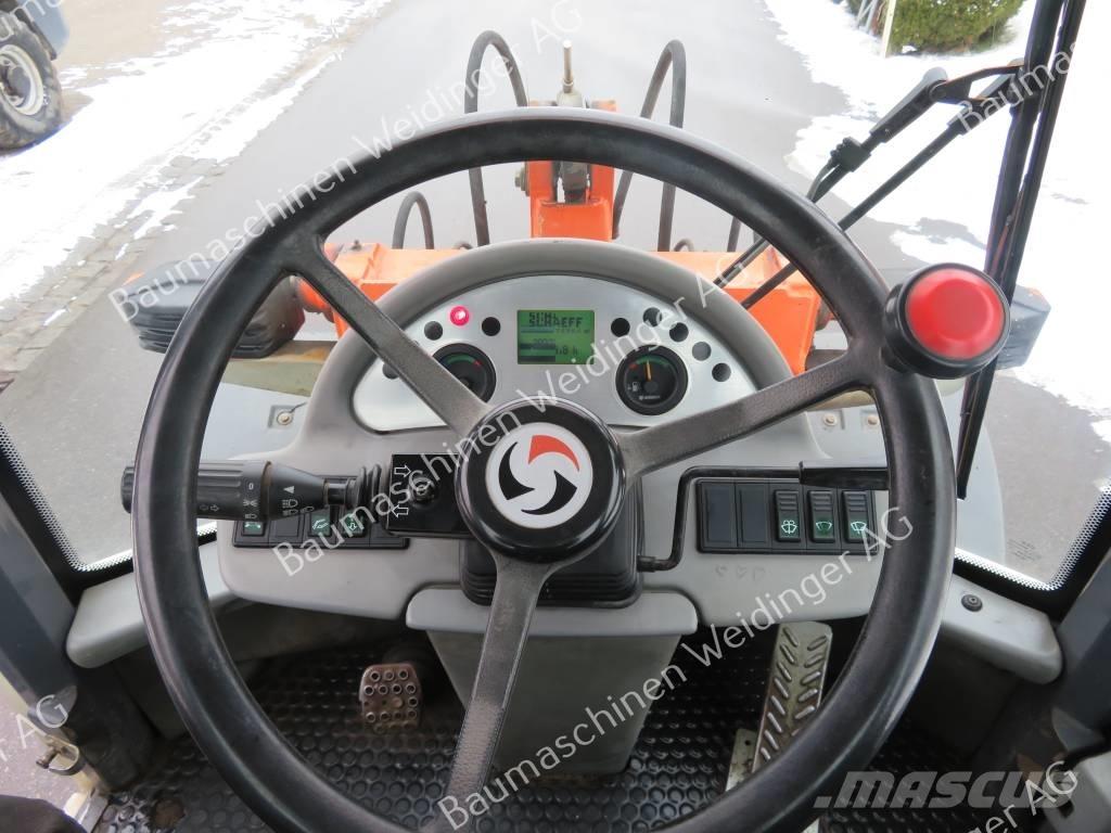 Schaeff SKL 834 Gumikerekes homlokrakodók