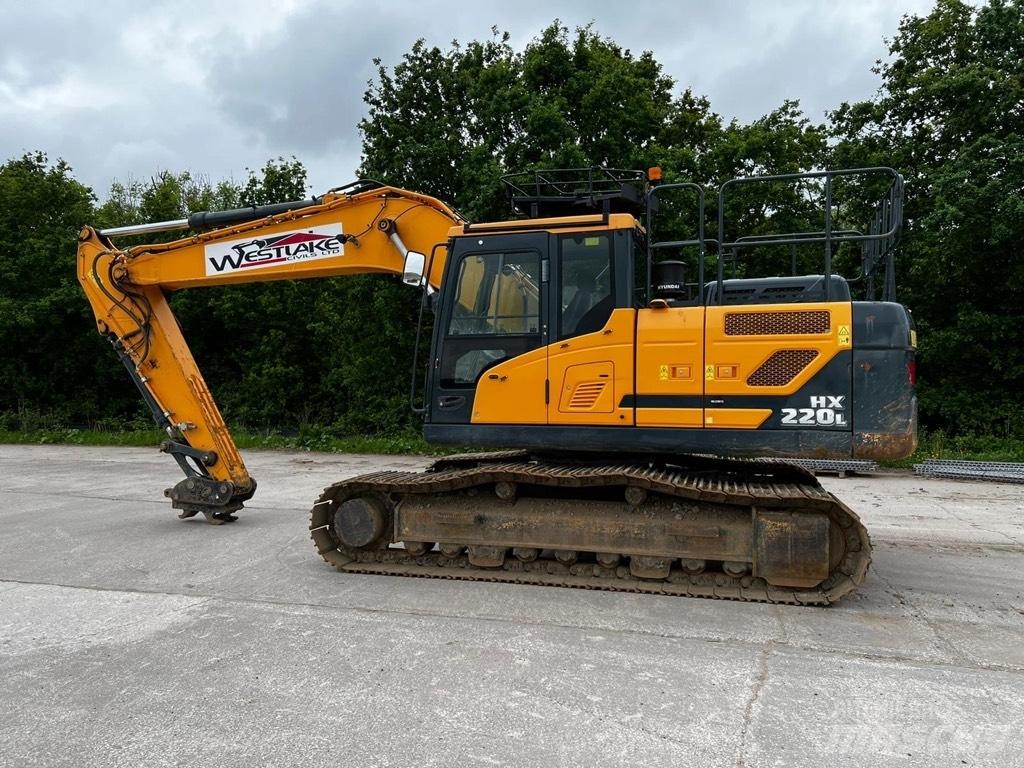 Hyundai HX 220 L Lánctalpas kotrók
