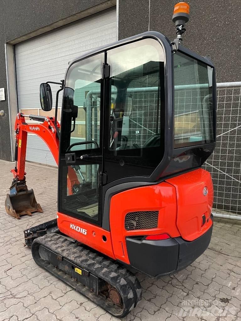 Kubota KX016-4 Mini kotrók < 7t