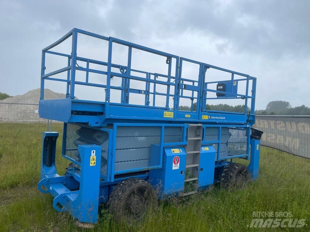 Genie GS 4390 RT Ollós emelők