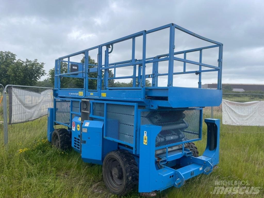 Genie GS 4390 RT Ollós emelők