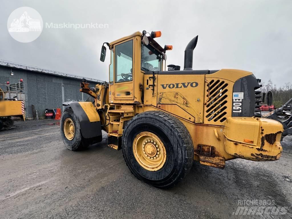 Volvo L 90 E Gumikerekes homlokrakodók