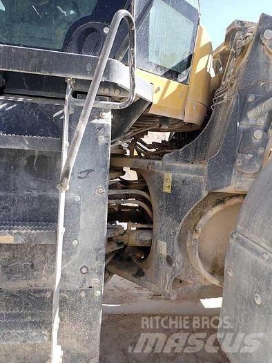 Komatsu WA475-10 Gumikerekes homlokrakodók
