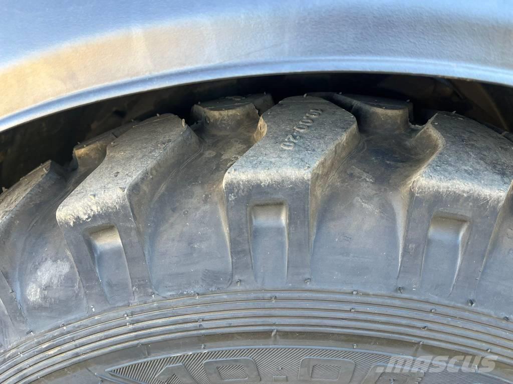 Volvo EW 160 E Gumikerekes kotrók