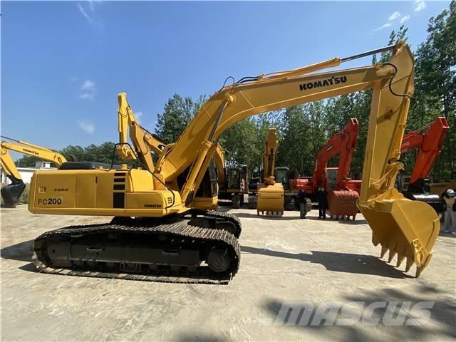 Komatsu PC200-7 Lánctalpas kotrók