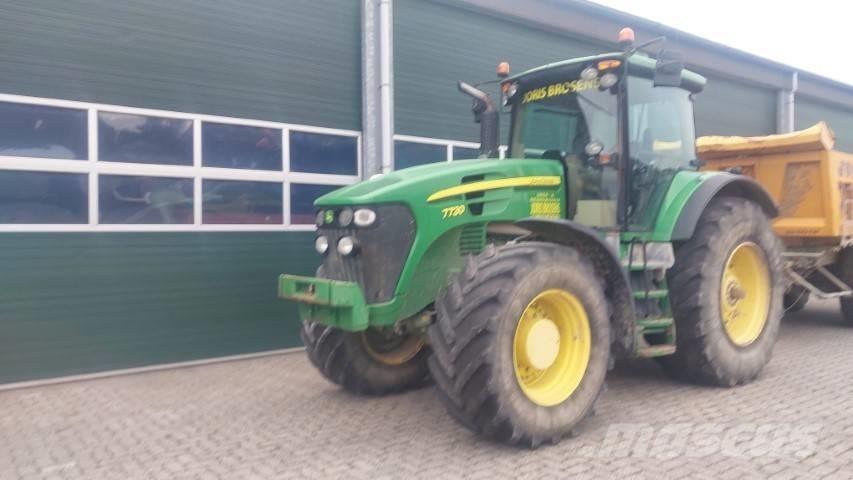 John Deere 7730 AS Traktorok