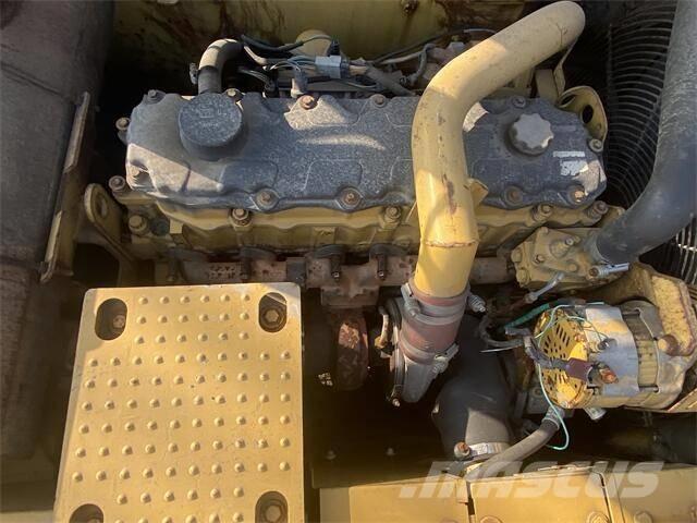 CAT 329D Lánctalpas kotrók