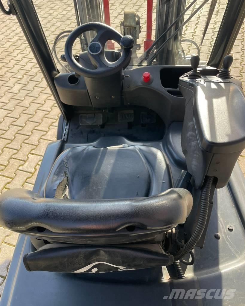 Linde E 20 L Elektromos targoncák