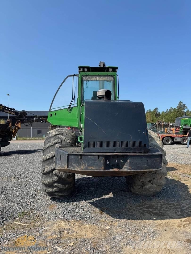 John Deere 1470D Betakarítók