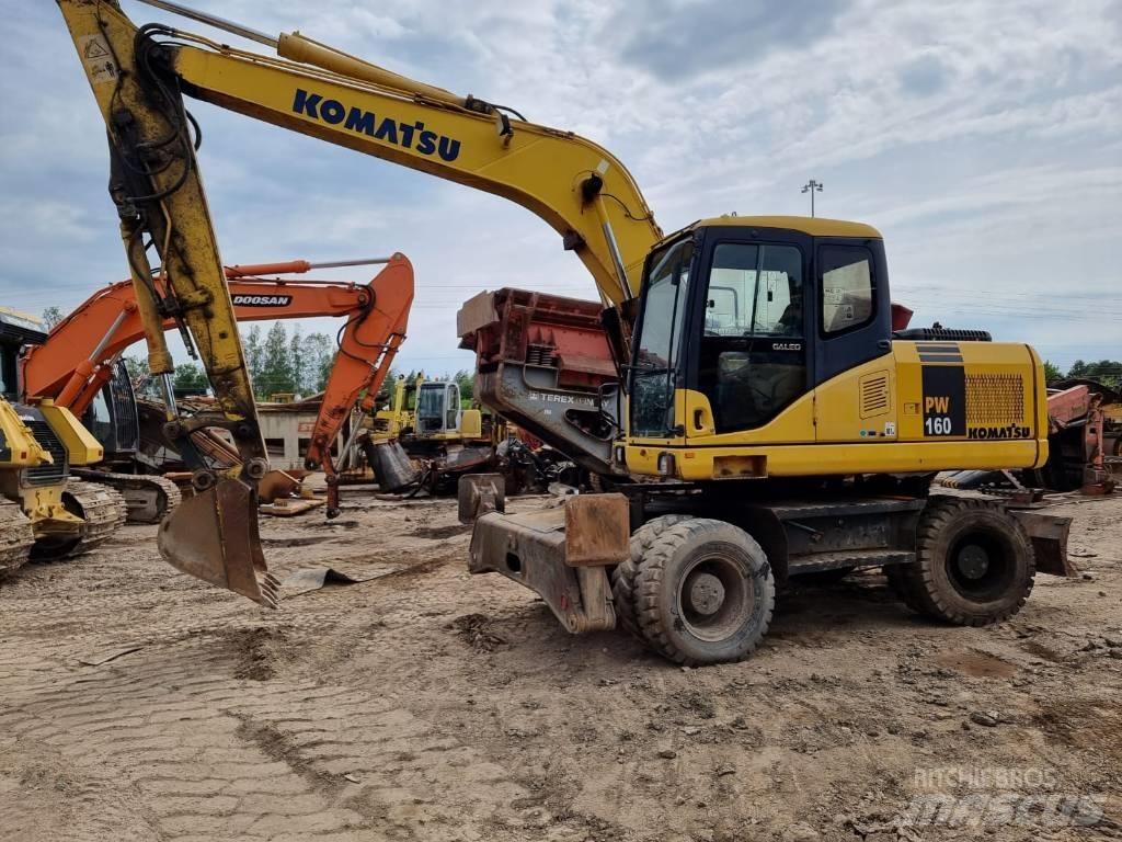 Komatsu PW 160-7 Gumikerekes kotrók