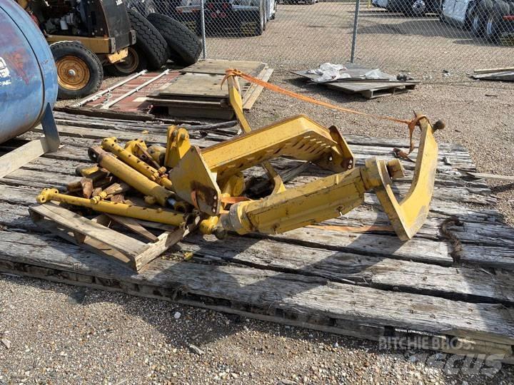 CAT 140H Scarifier Egyéb alkatrészek