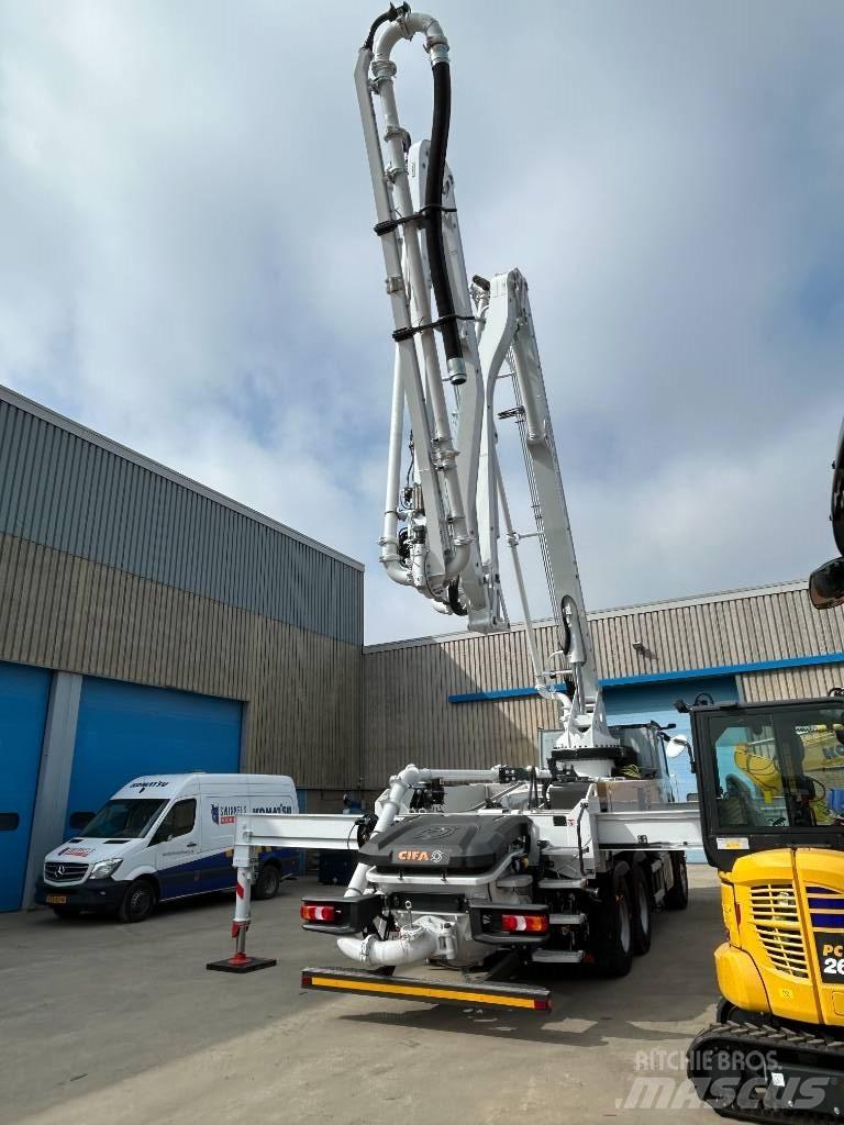 Cifa K36L-5 Betonpumpák