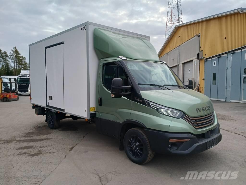 Iveco Daily 35S18A8 Transporterek