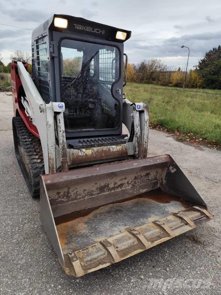 Takeuchi TL120 Kompaktrakodók