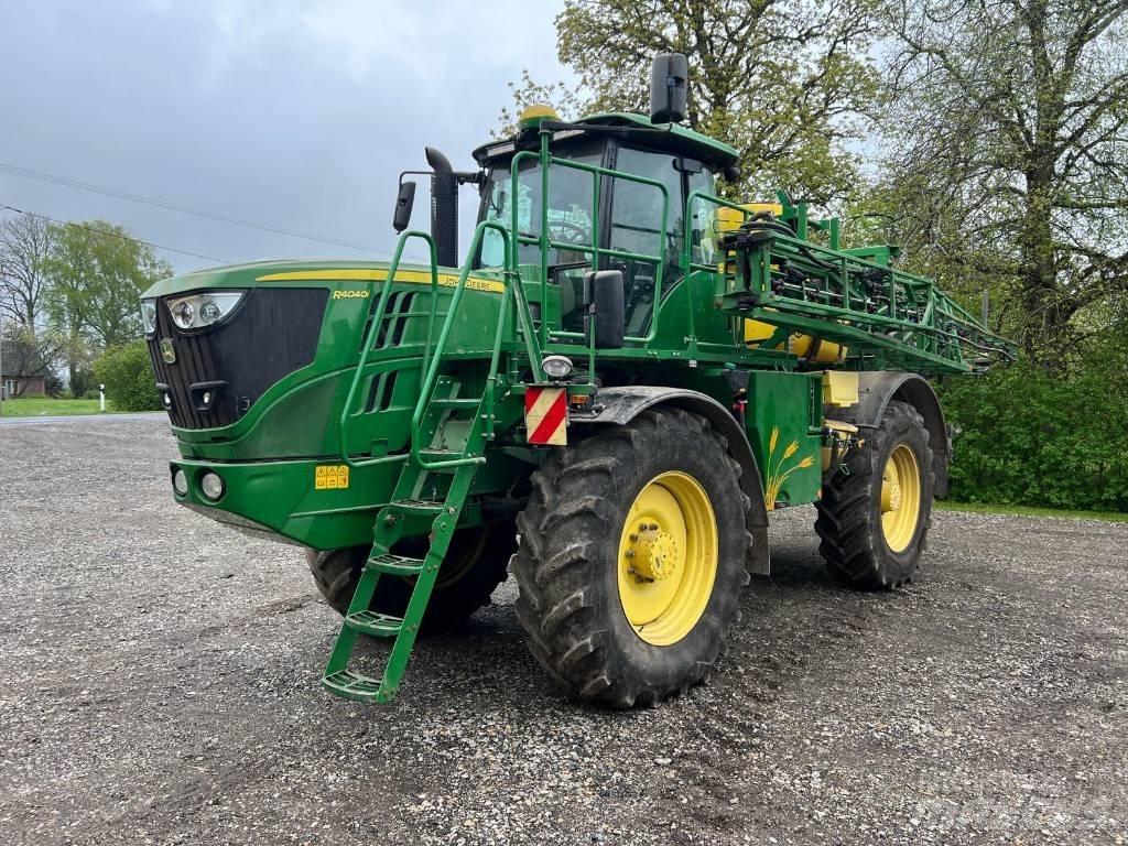 John Deere R4040i Önjáró trágyaszórók