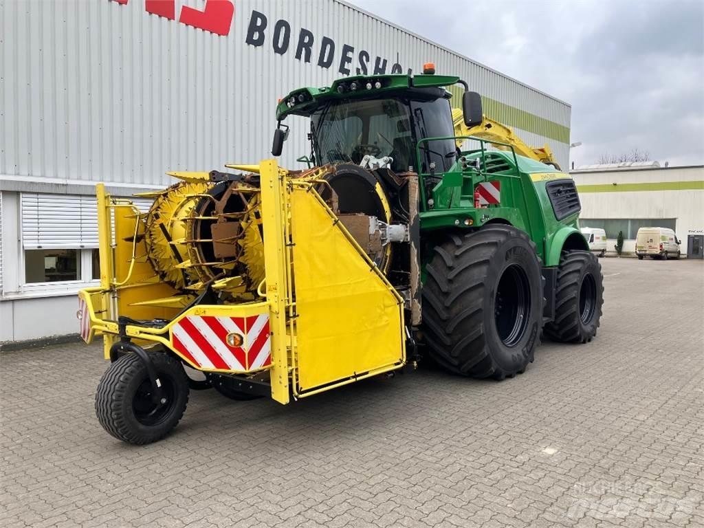 John Deere 9700i Szecskázók